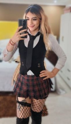 Arianna Casares
